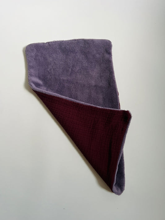BURP CLOTH - purple / burgundy