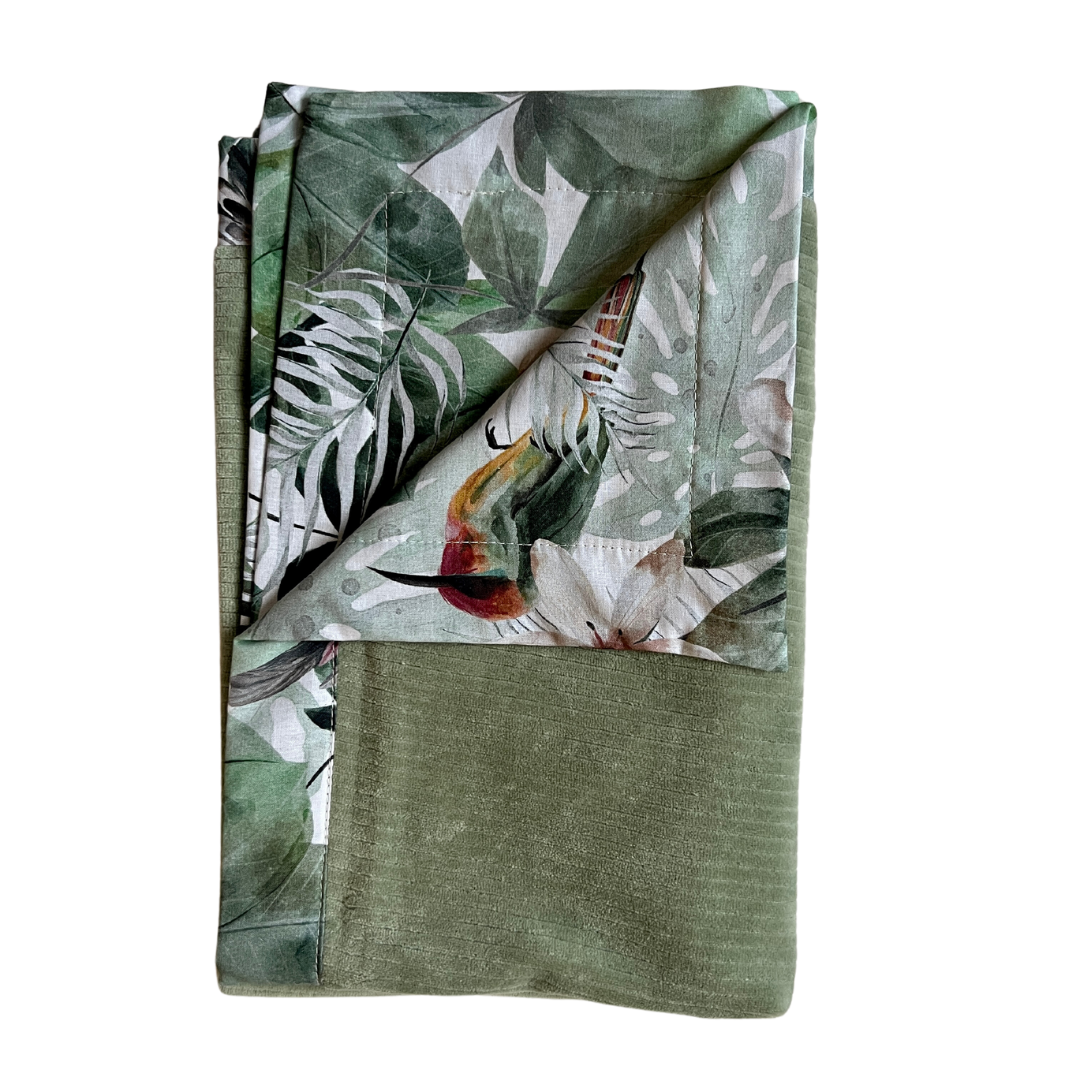 Kokvilnas taisnu ratu sedziņa - zaļa ar ziediem